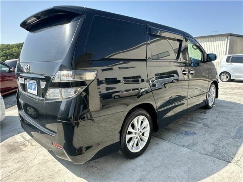 VELLFIRE-32