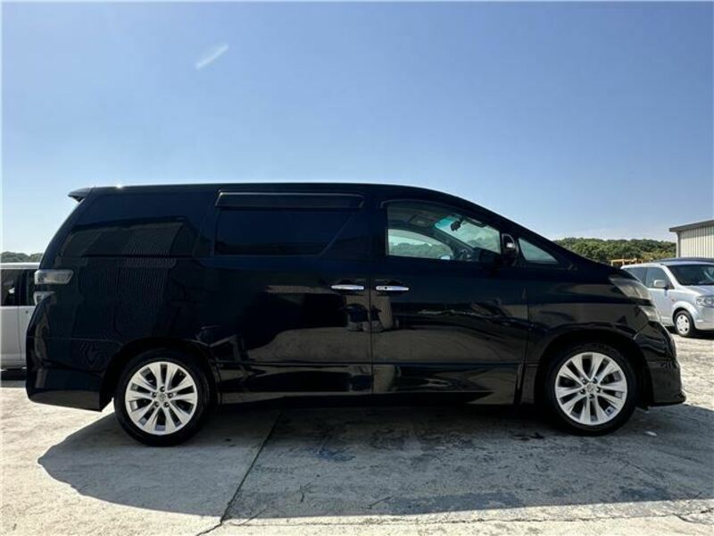 VELLFIRE-33