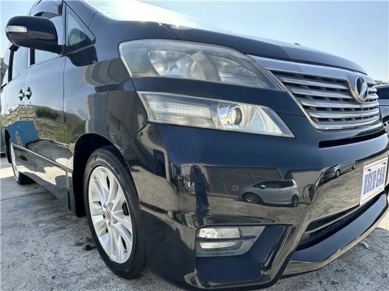 VELLFIRE-35