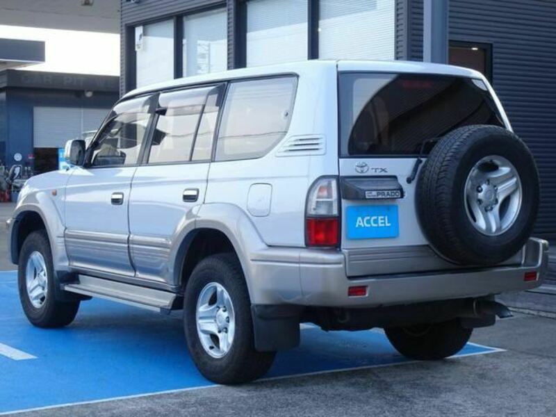 LAND CRUISER PRADO-2