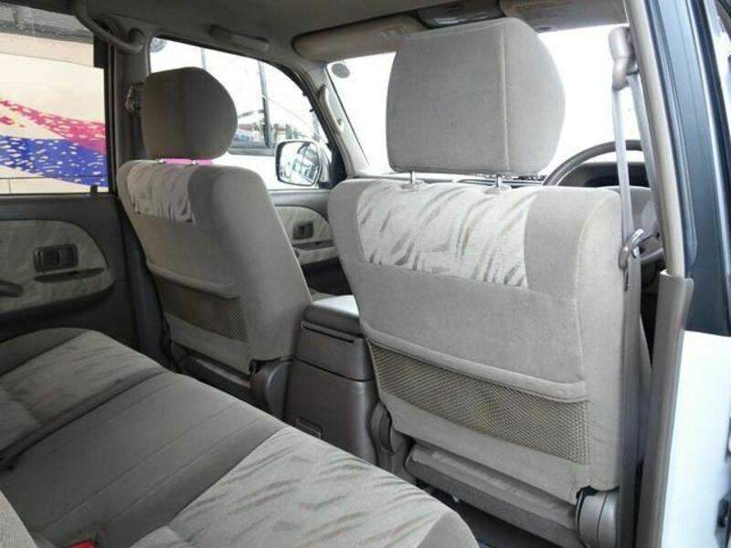 LAND CRUISER PRADO-23