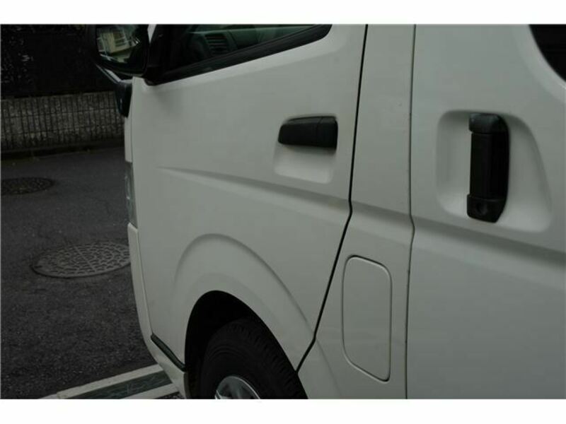 HIACE-12