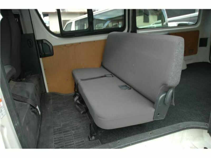 HIACE-17