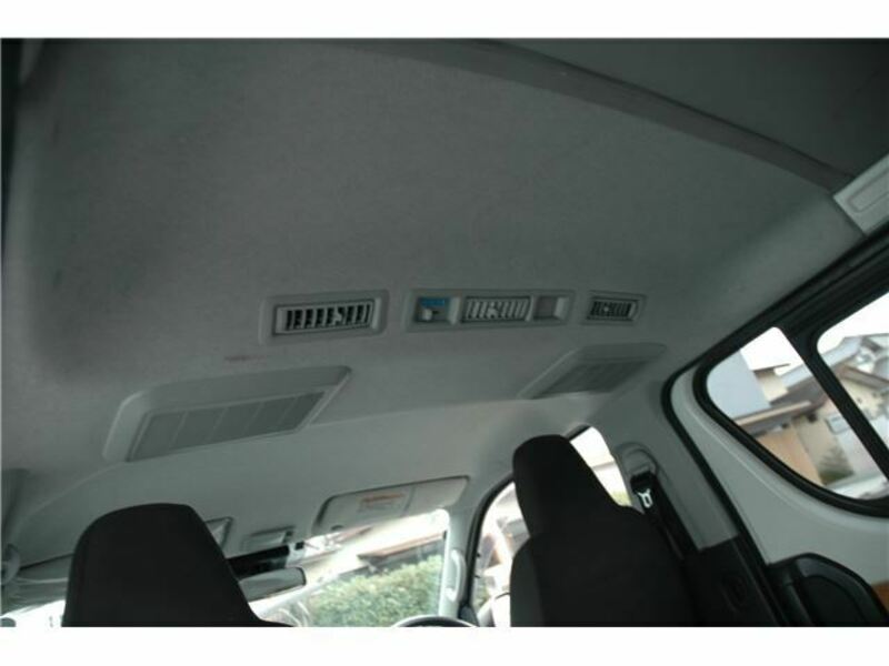 HIACE-18