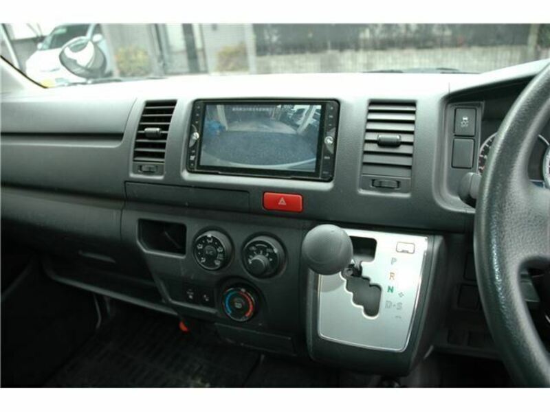 HIACE-35