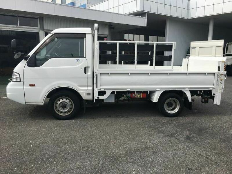 VANETTE TRUCK-3