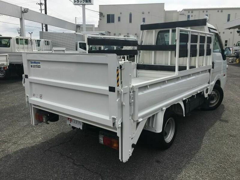 VANETTE TRUCK-7