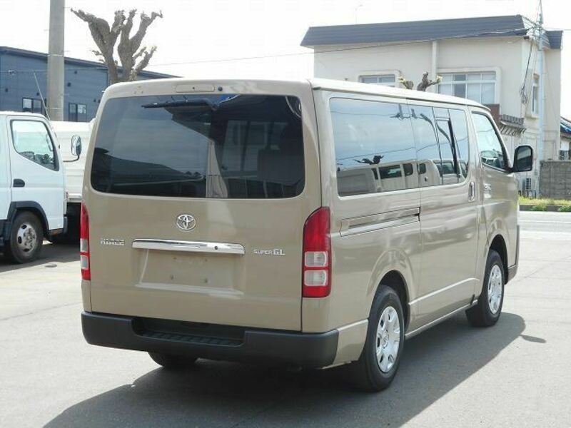 HIACE