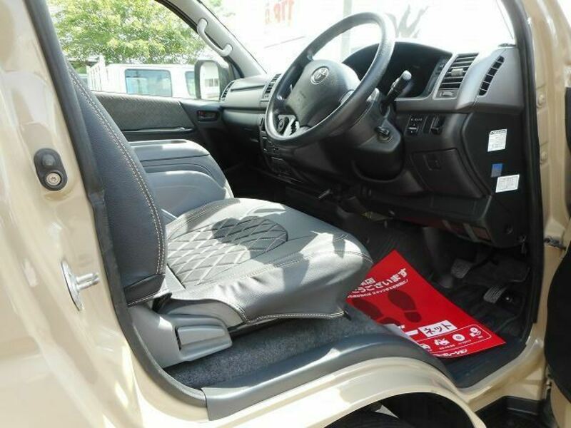 HIACE
