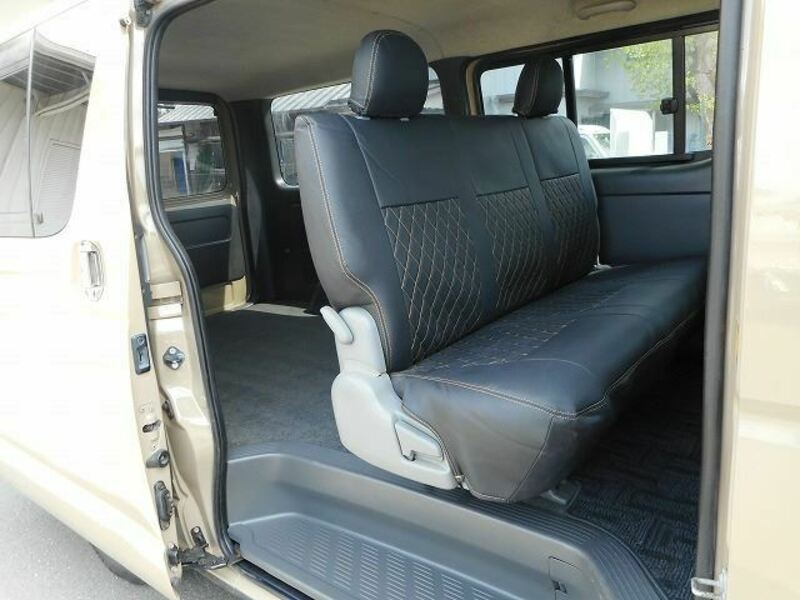 HIACE