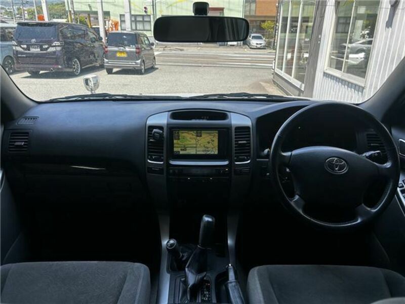 LAND CRUISER PRADO-1