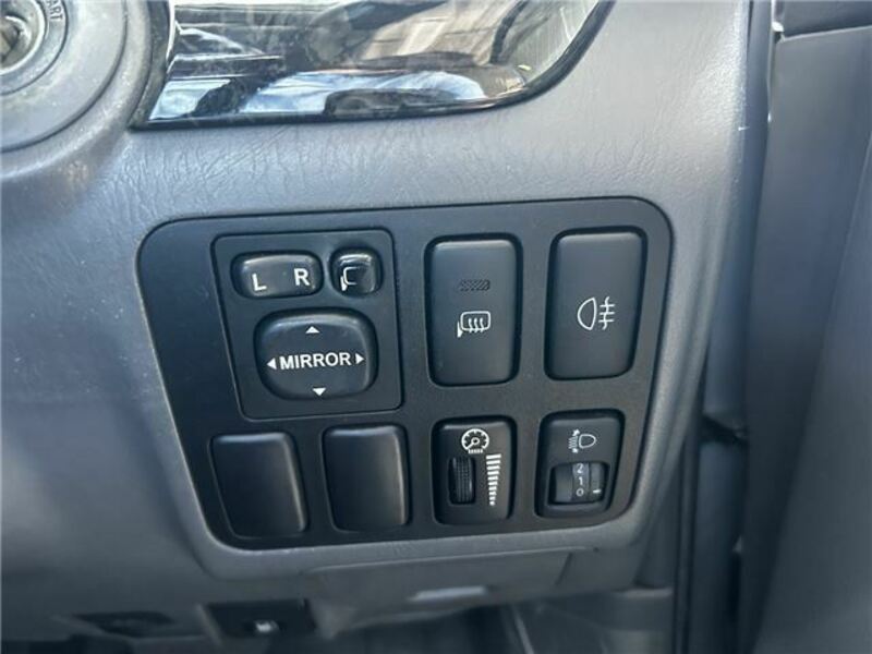 LAND CRUISER PRADO-12