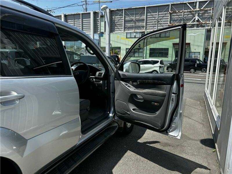 LAND CRUISER PRADO-14