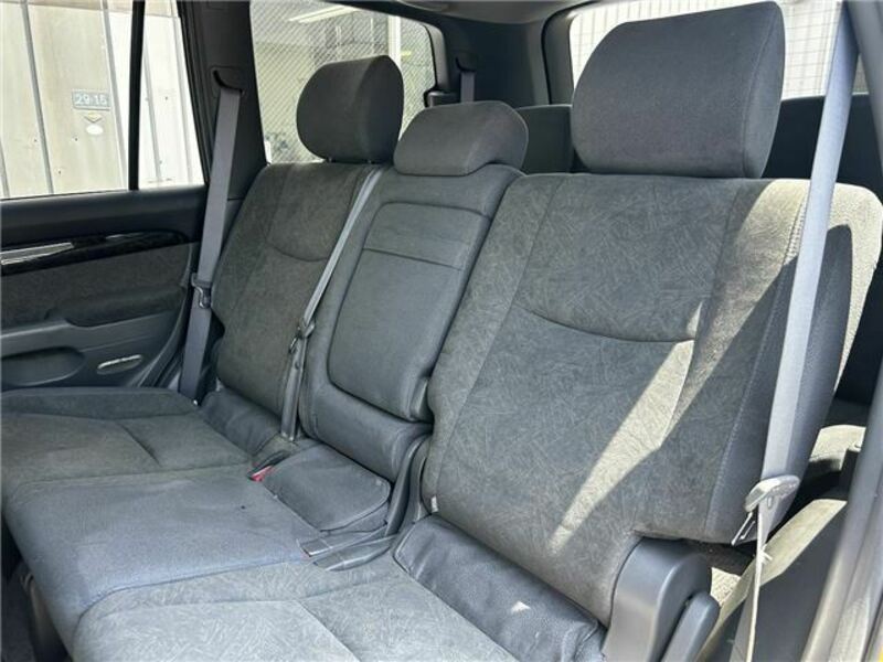 LAND CRUISER PRADO-33