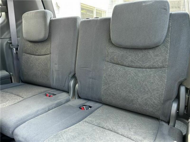 LAND CRUISER PRADO-34