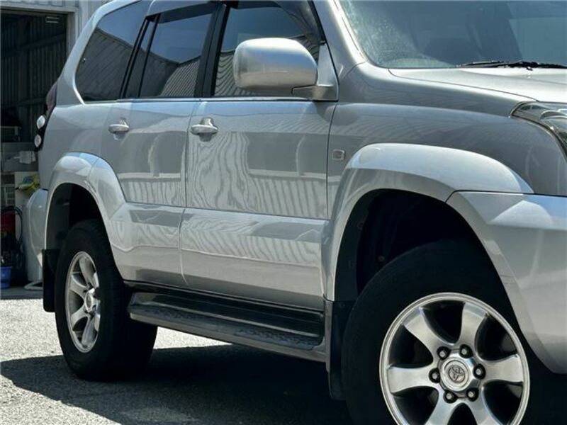 LAND CRUISER PRADO-37