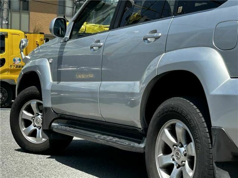 LAND CRUISER PRADO-39