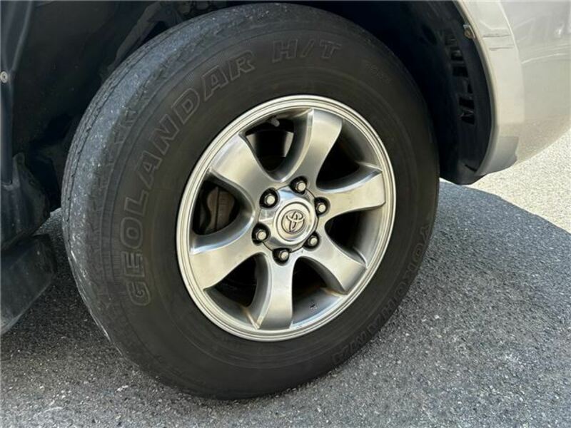 LAND CRUISER PRADO-42