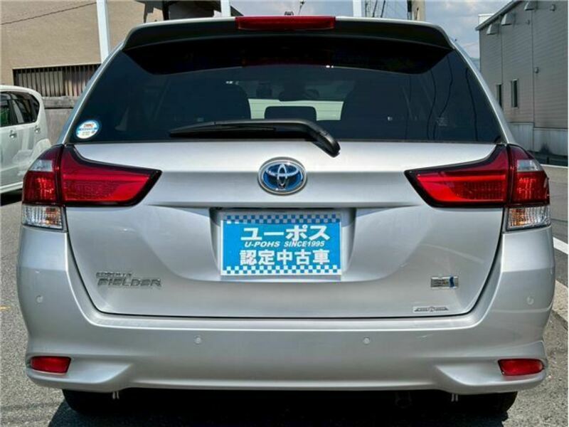COROLLA FIELDER