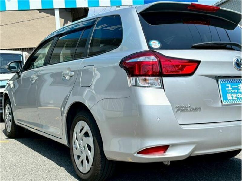COROLLA FIELDER