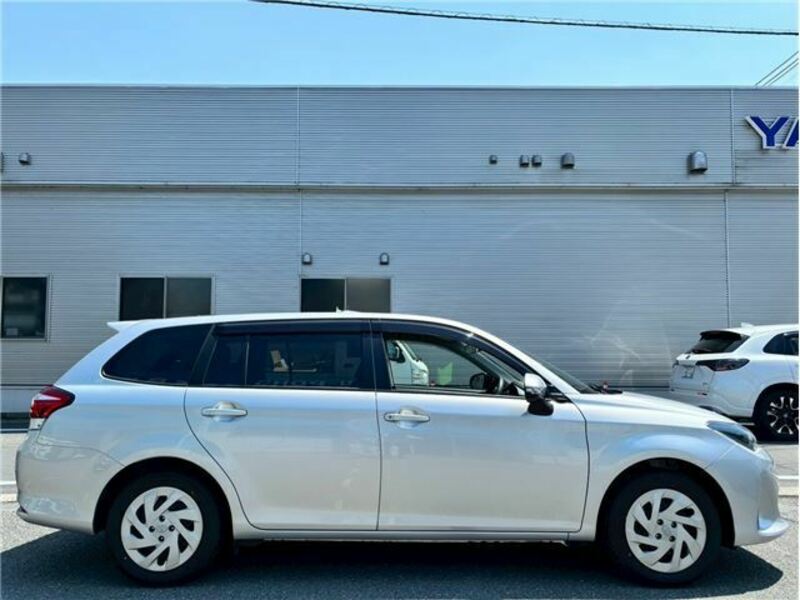 COROLLA FIELDER