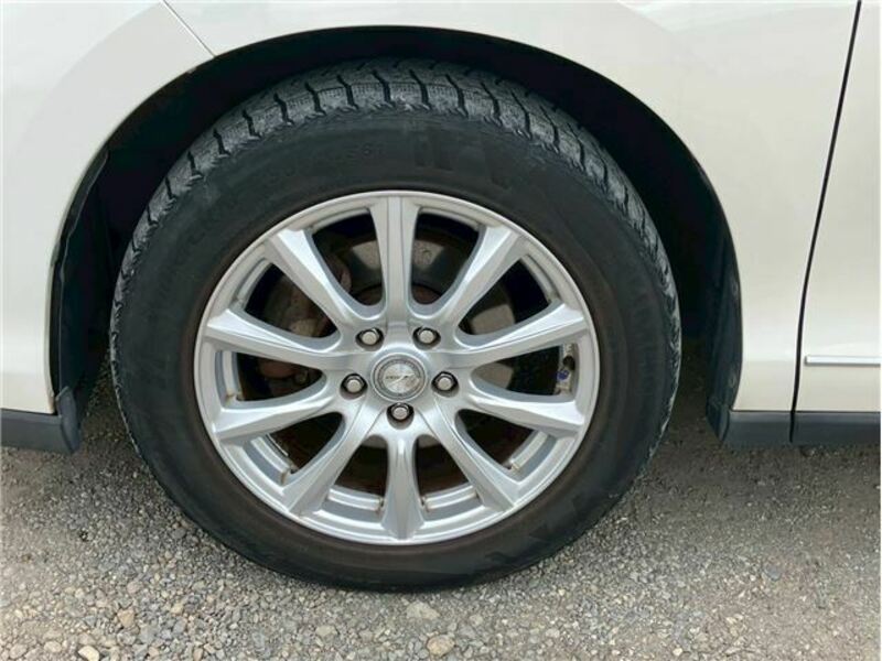 ESTIMA HYBRID