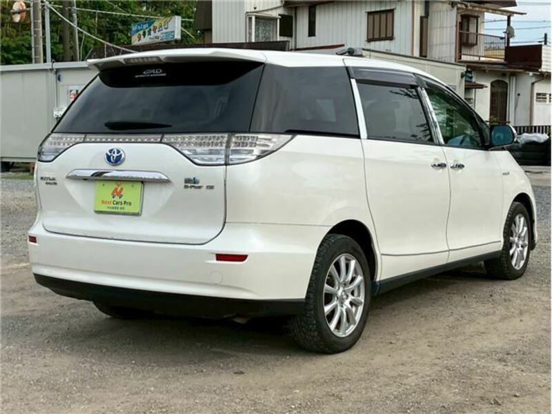 ESTIMA HYBRID