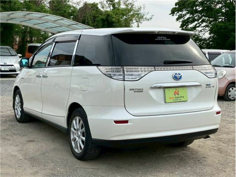ESTIMA HYBRID