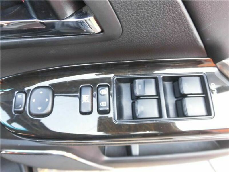 ALPHARD-41