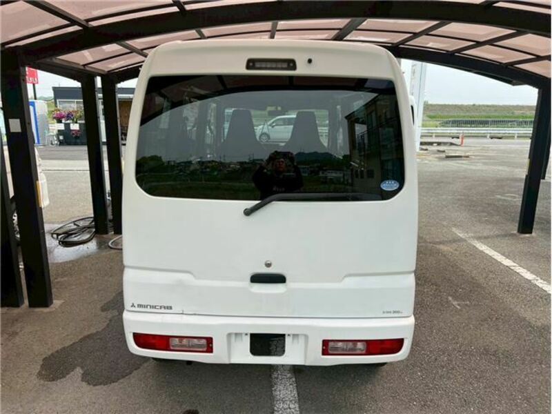 MINICAB VAN-1