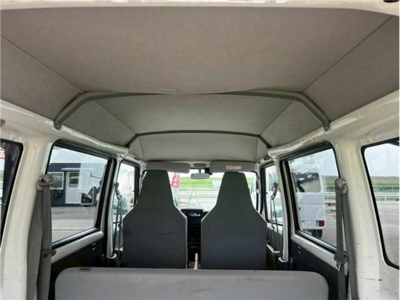 MINICAB VAN-32