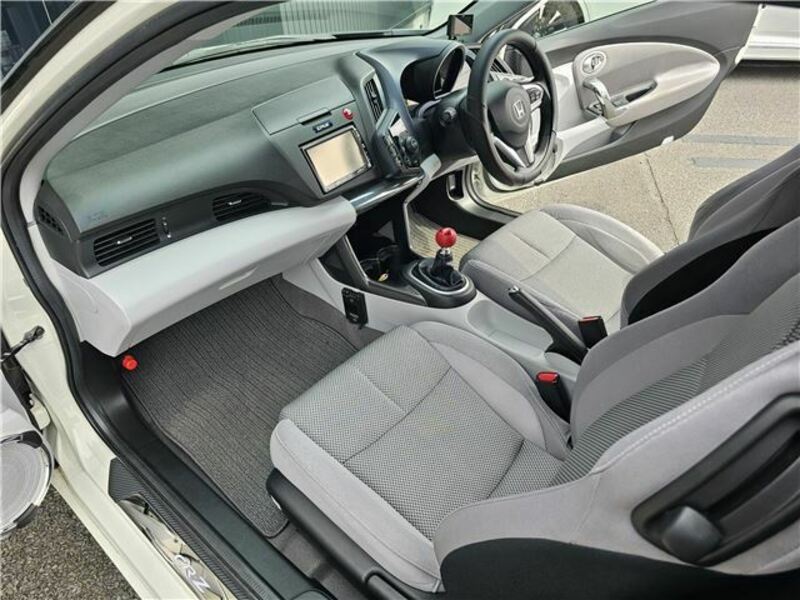 CR-Z