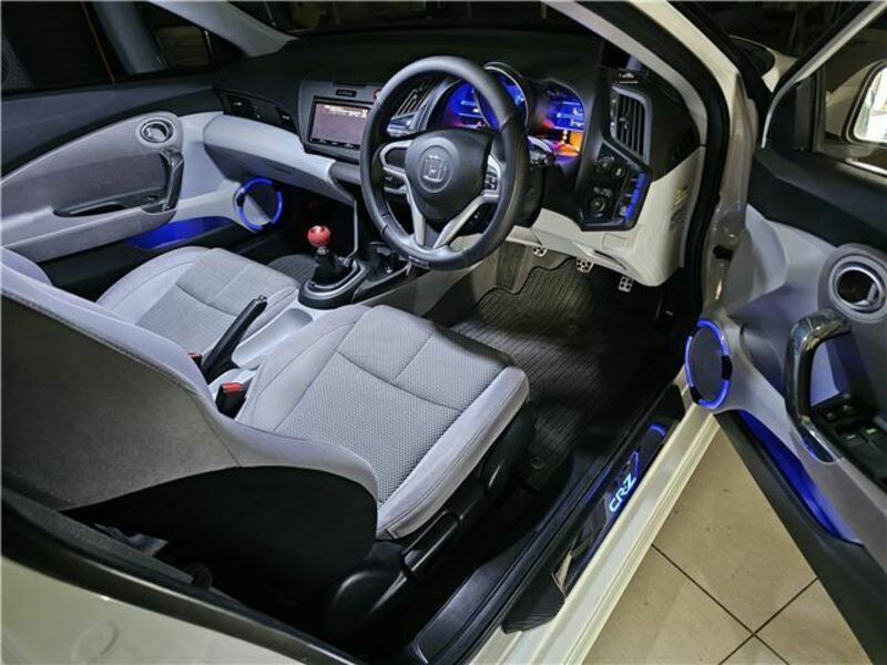 CR-Z