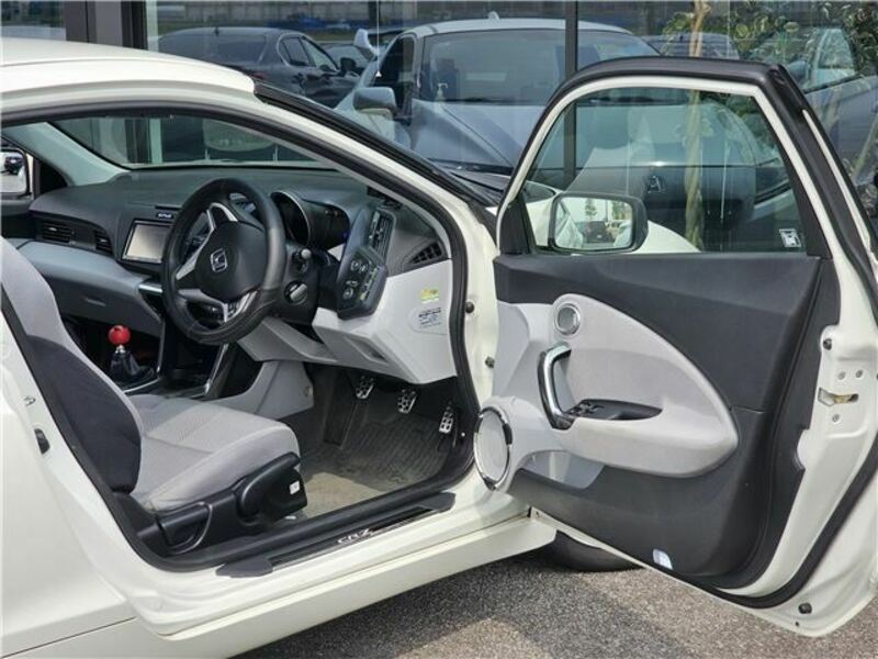 CR-Z