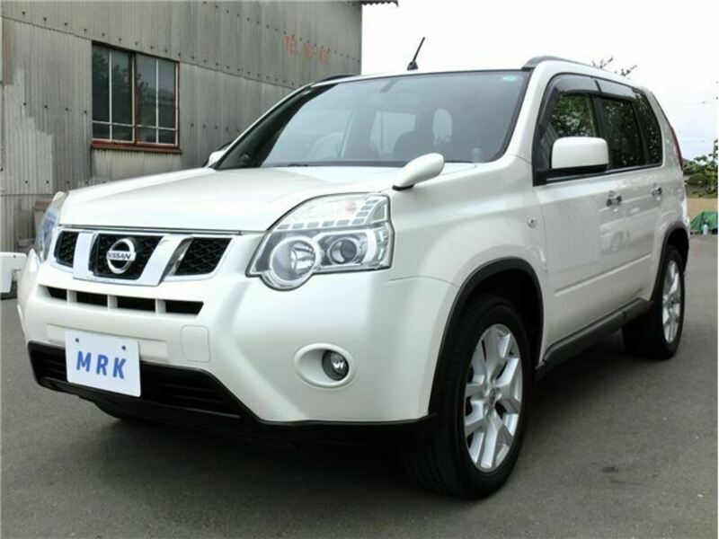 X-TRAIL