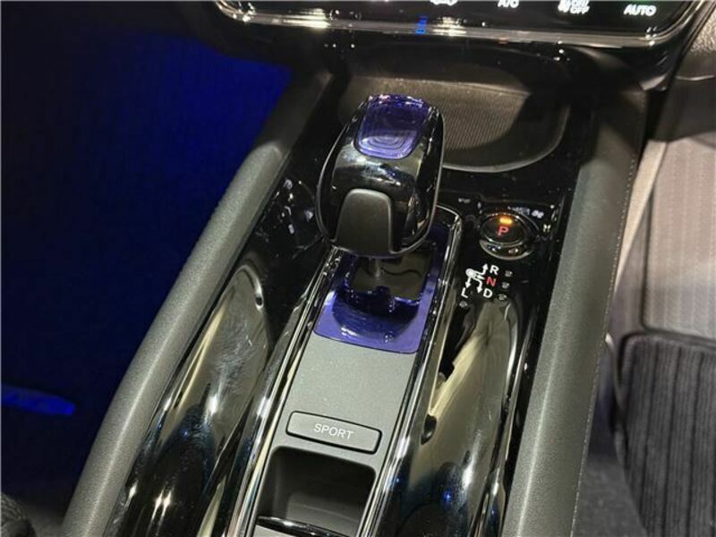 VEZEL-27