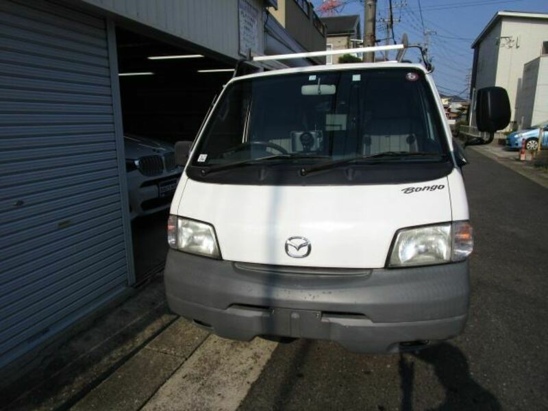 BONGO VAN