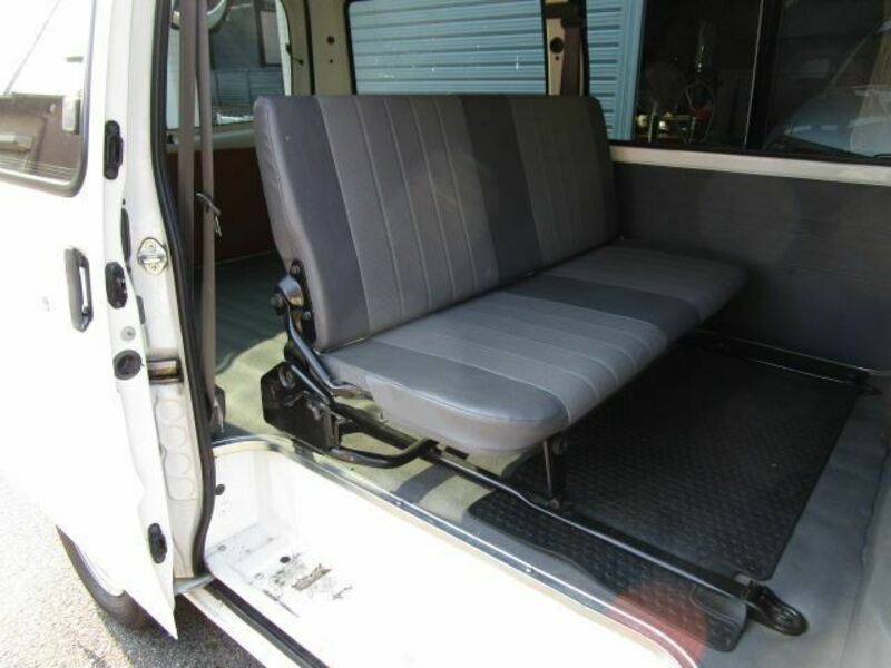 BONGO VAN