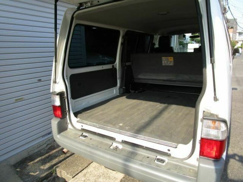 BONGO VAN