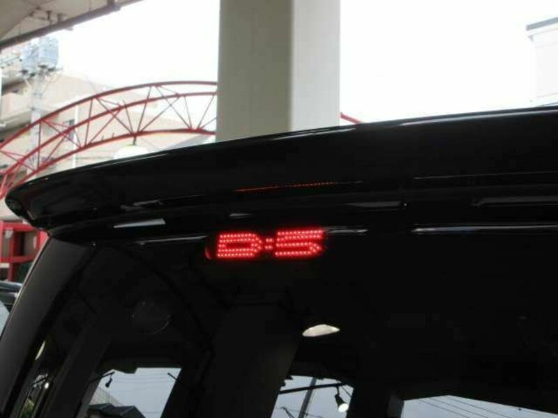 DELICA D5