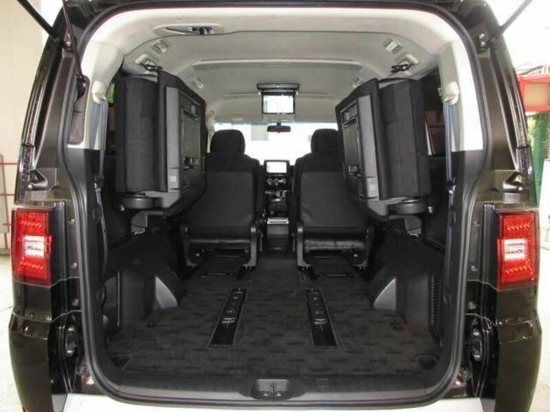 DELICA D5
