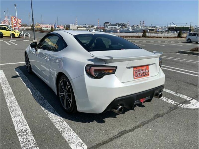 86-5