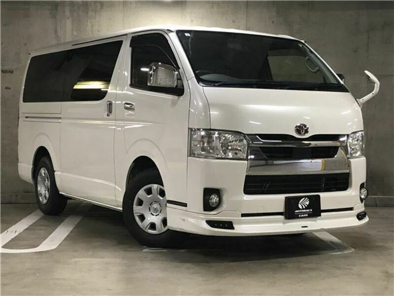HIACE VAN