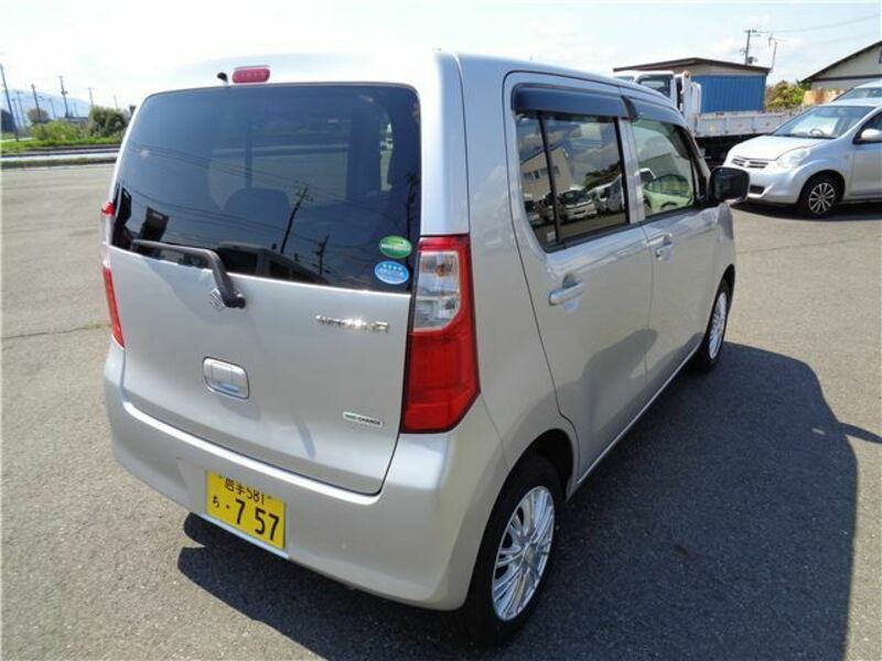 WAGON R