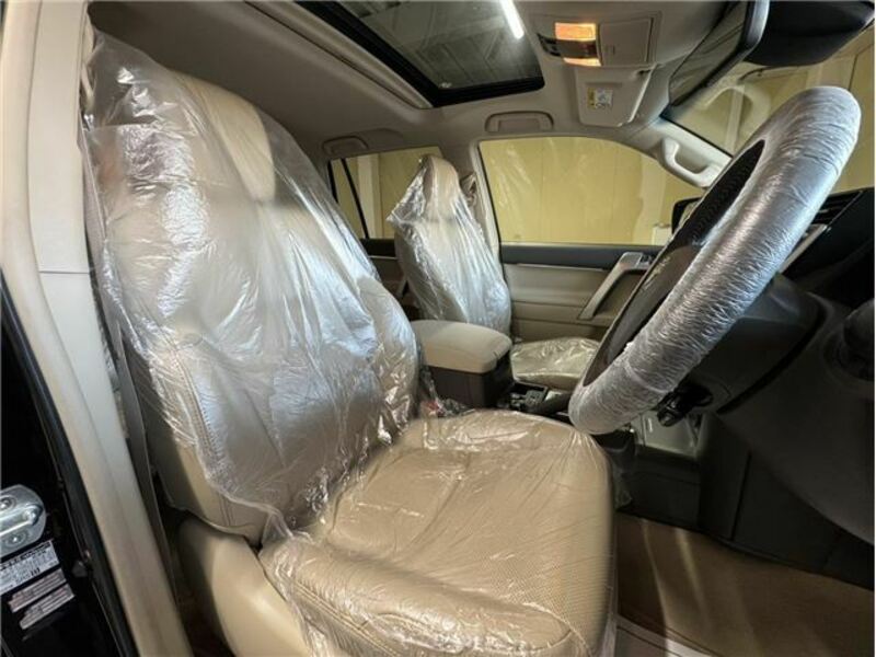 LAND CRUISER PRADO-2