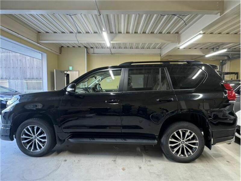 LAND CRUISER PRADO-5