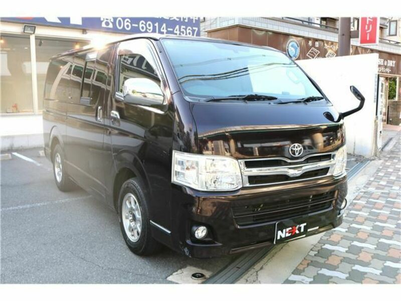 HIACE-1