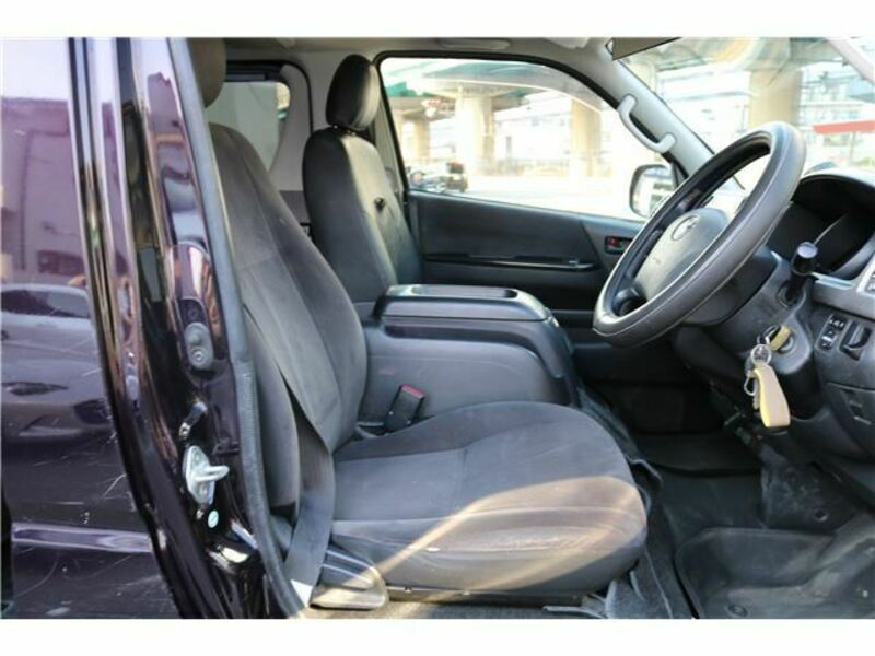 HIACE-7