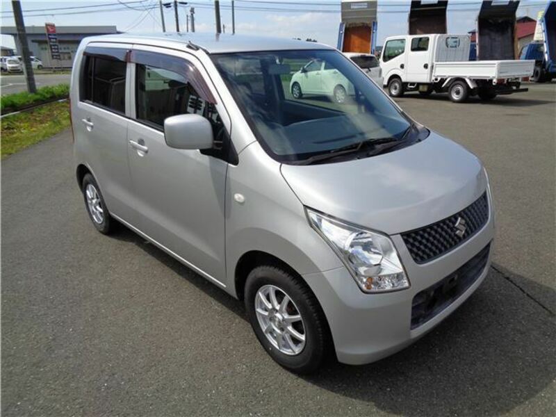 WAGON R-15