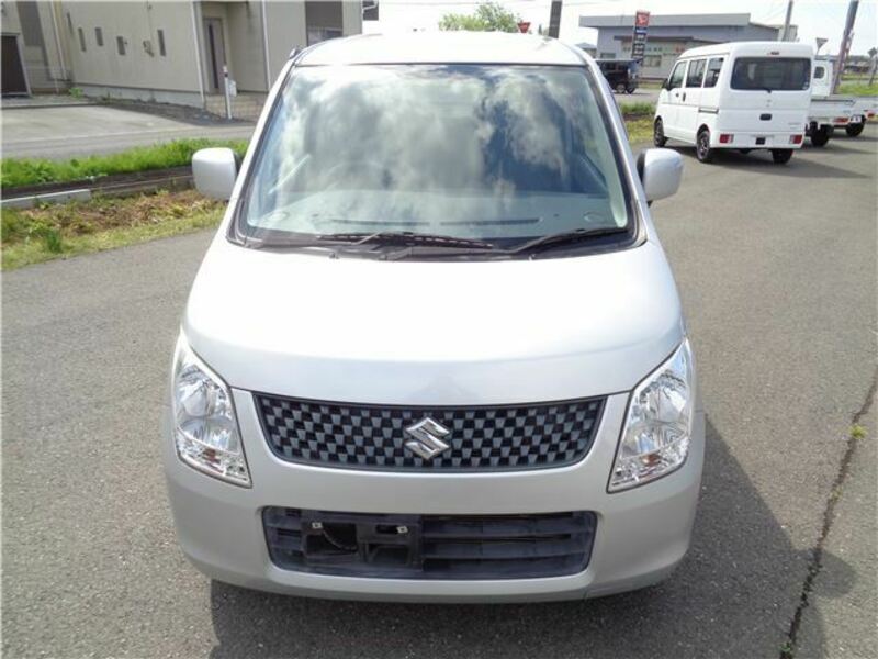 WAGON R-16